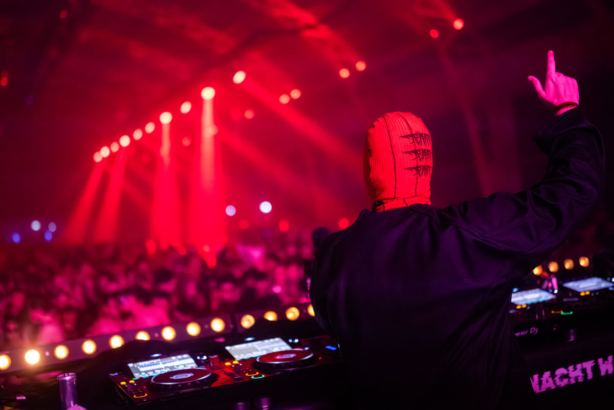 Loading... just a sec